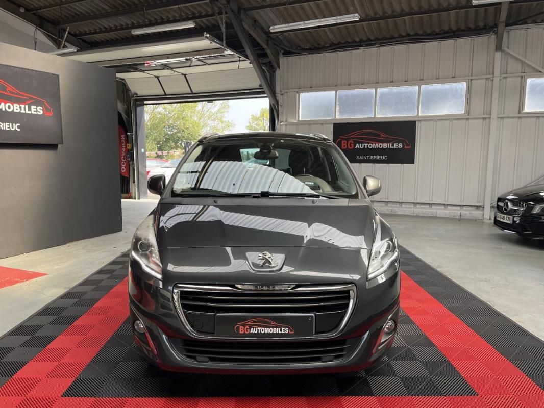 Peugeot 5008 - 1.6 hdi 120 CH BV EAT6 ALLURE - GARANTIE 6 MOIS