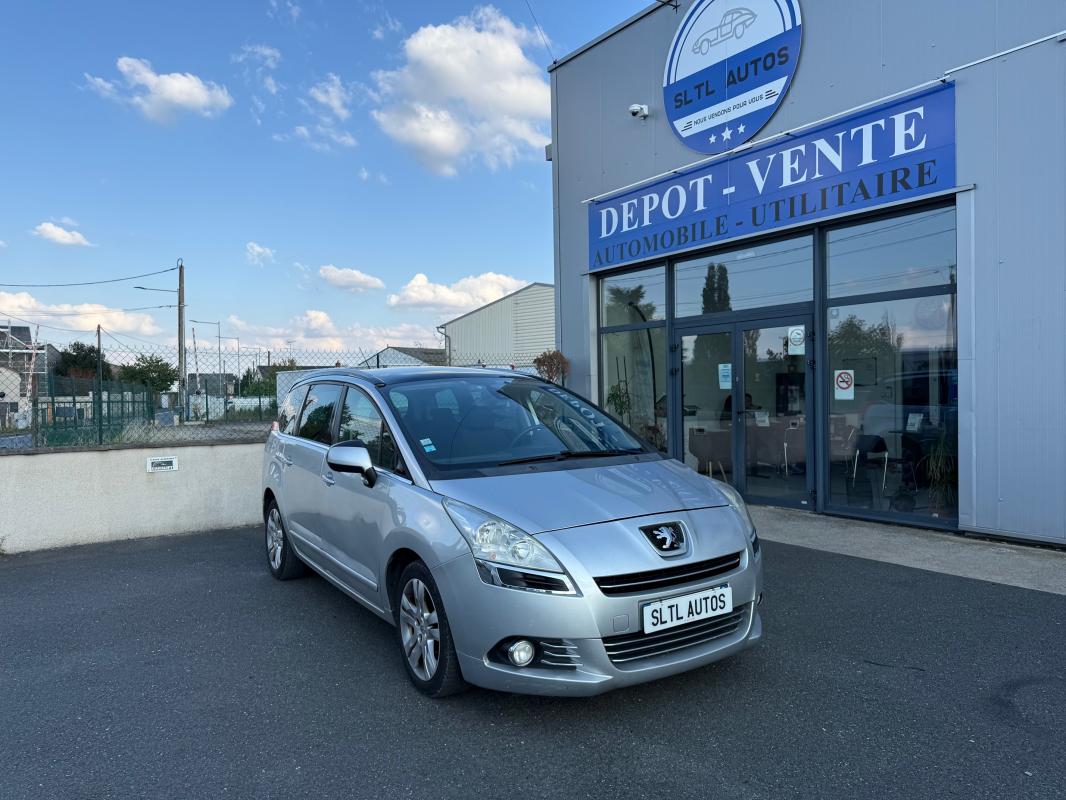 Peugeot 5008 1.6 HDI 110 CH 7 PLACES GARANTIE 6 MOIS / REPRISE POSSIBLE