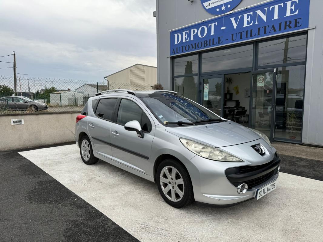 Peugeot 207 SW - 1.6 HDI 90CH GARANTIE 12 MOIS / REPRISE POSSIBLE
