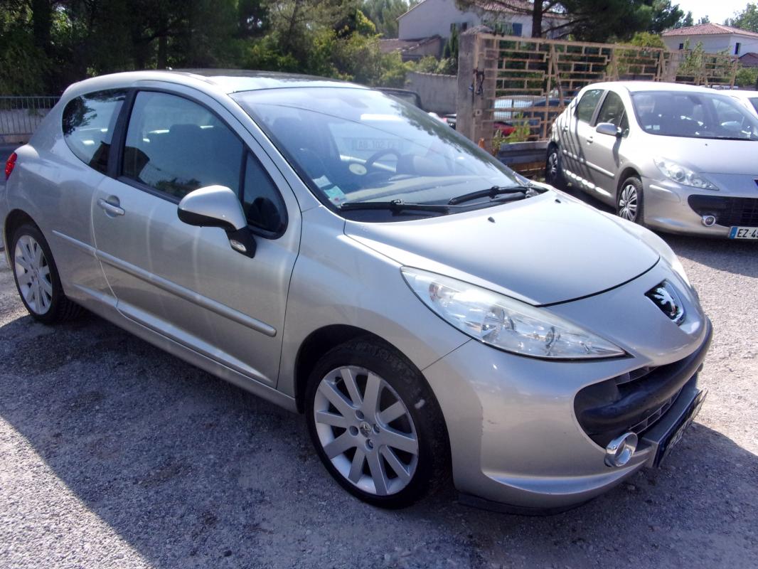 PEUGEOT 207 - 1,6L VTI PRÉMIUM PACK BOITE AUTO (2008)