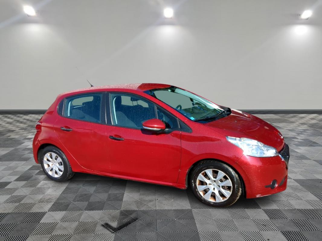 PEUGEOT 208 - 1,4 HDI FAP ACTIVE (2012)