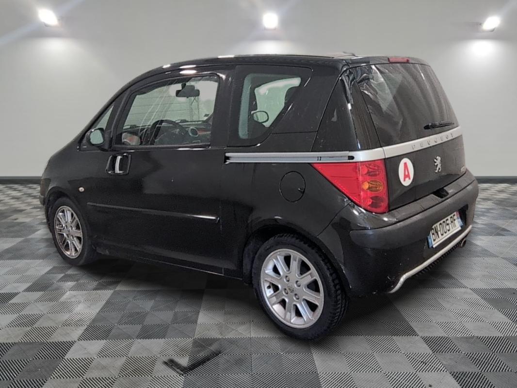 PEUGEOT 1007 - 1,4I 75CV E-TRONIC BOITE AUTO (2005)