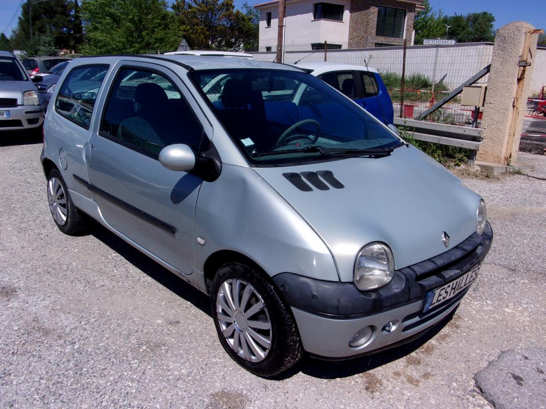 Renault Twingo - 1,2 16V 75CV Quickshift Privilège 3 Portes
