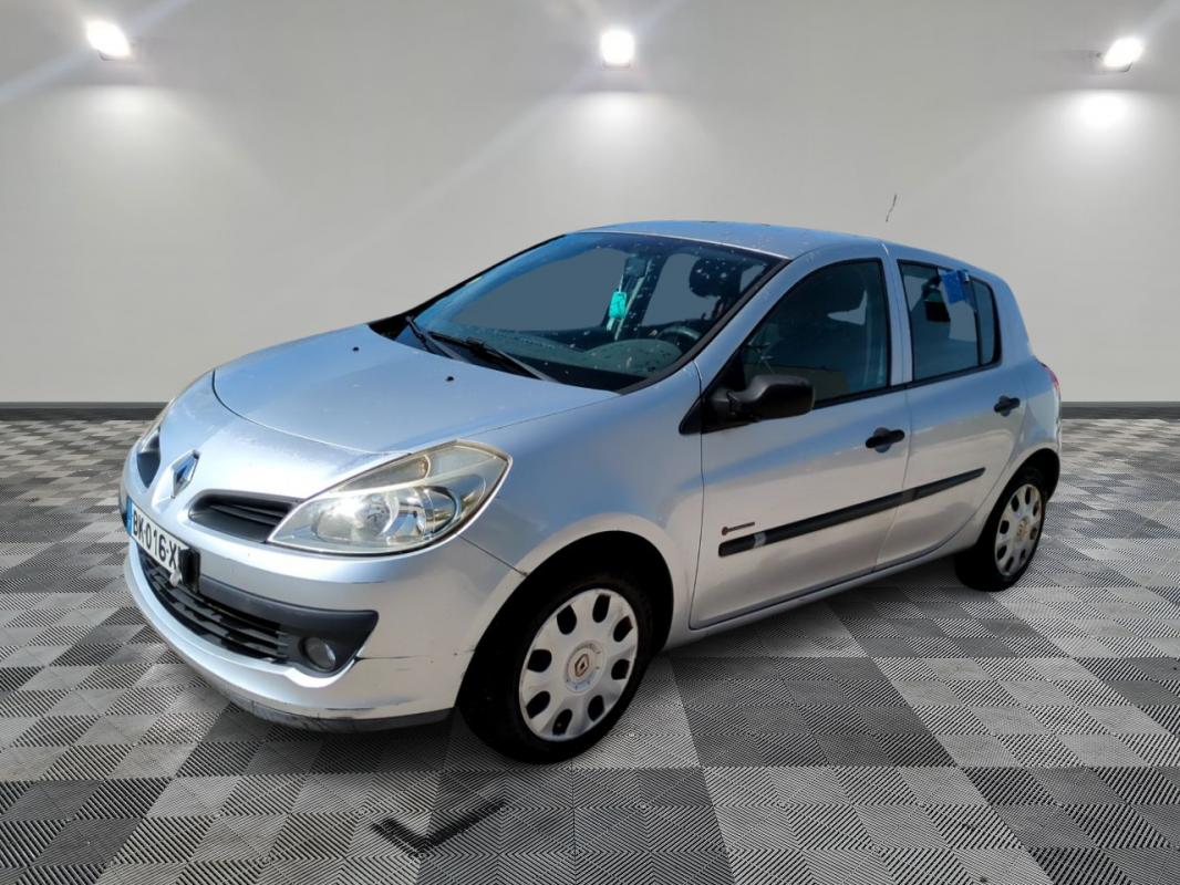 RENAULT CLIO - III 1,5 DCI 70CV AUTHENTIQUE (2007)