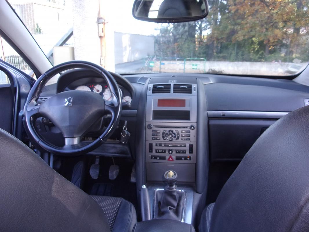 Peugeot 407 - 2.0 HDI SIGNATURE