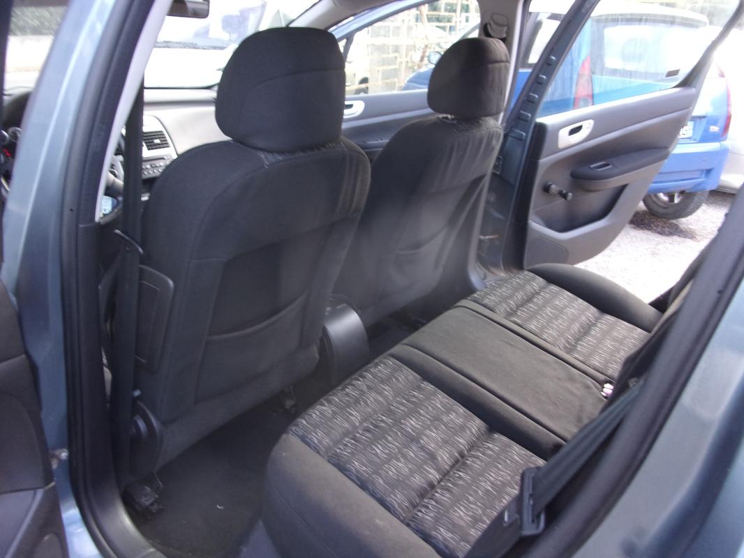 Peugeot 307 - 2,0 HDI XT 90CV