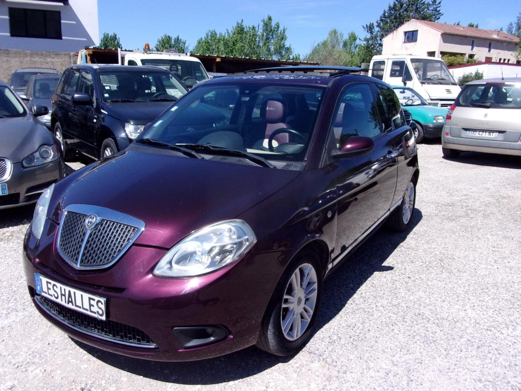 Lancia Ypsilon - 1,4 PLATINO BOITE AUTO
