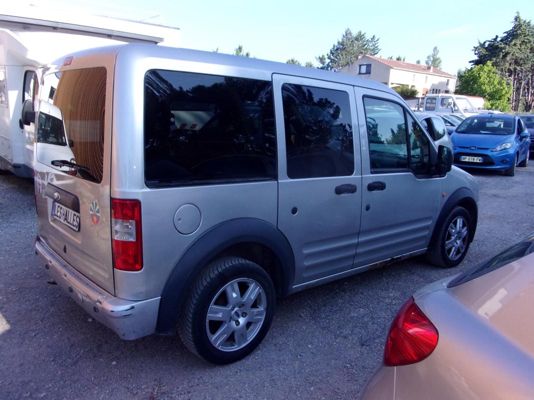 Ford Tourneo Connect 1,8 TDCI 110CV T210 COURT