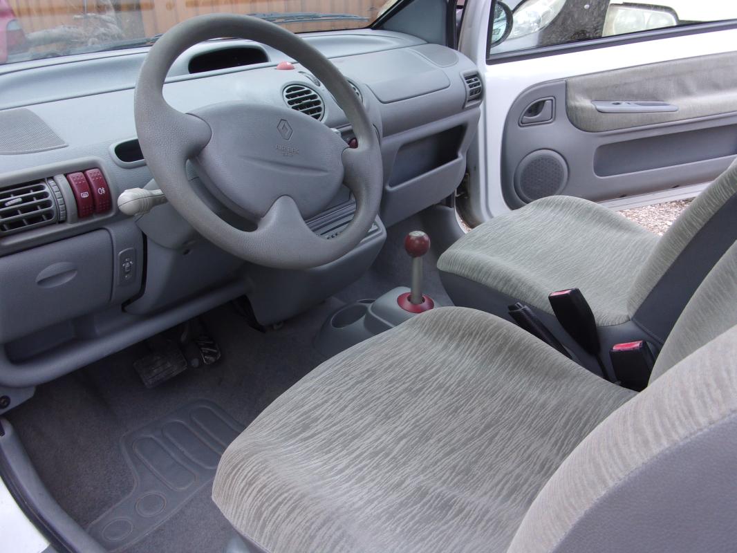 Renault Twingo - 1,2 16v 75cv PRIVILEGE Boite Auto