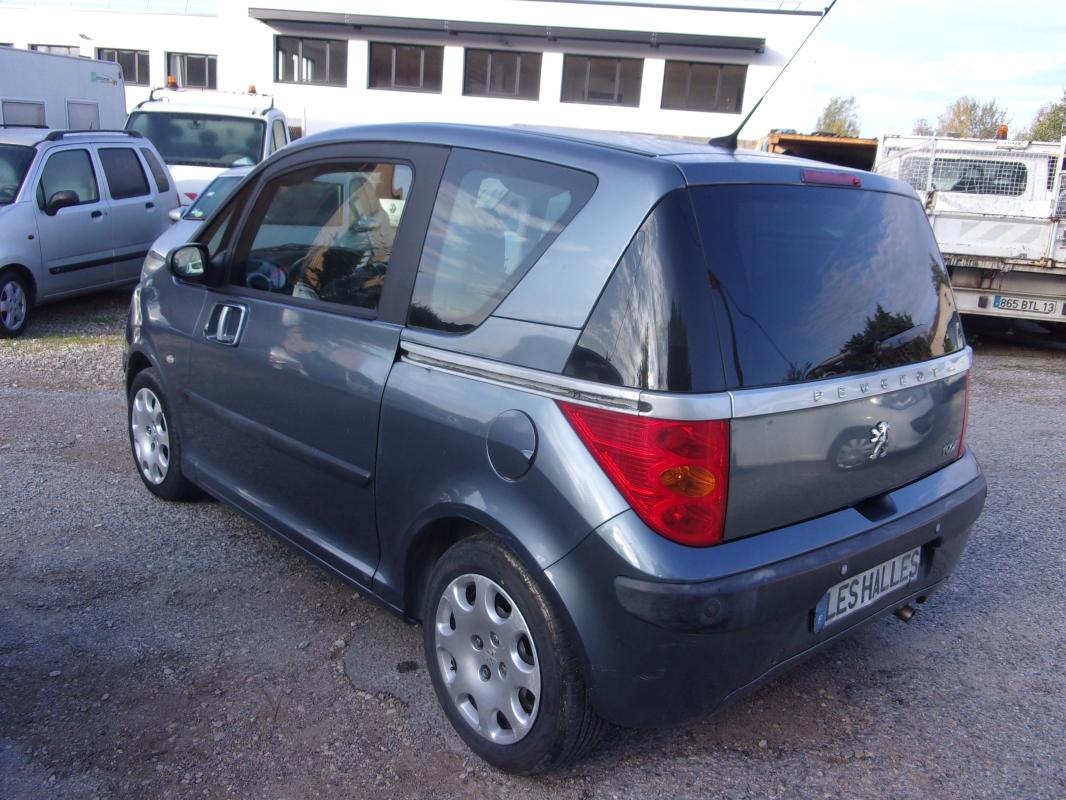 Peugeot 1007 - 1,6 16v TRONIC DOLCE BOITE AUTO