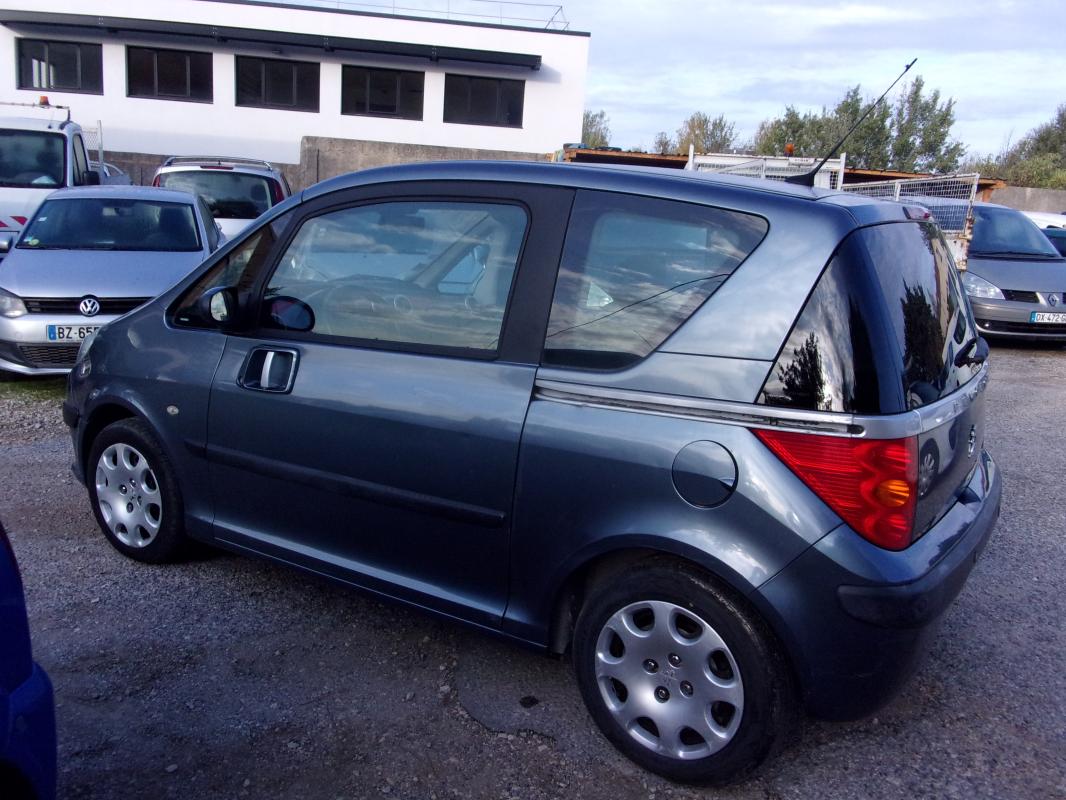 Peugeot 1007 - 1,6 16v TRONIC DOLCE BOITE AUTO