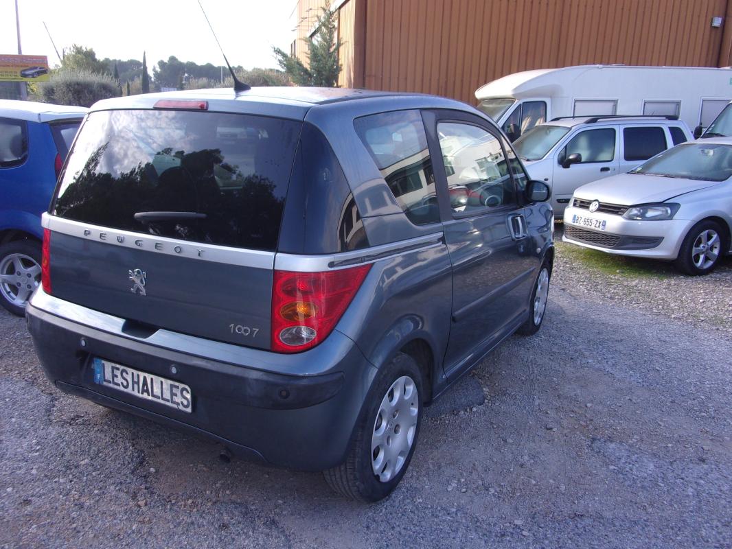 Peugeot 1007 - 1,6 16v TRONIC DOLCE BOITE AUTO