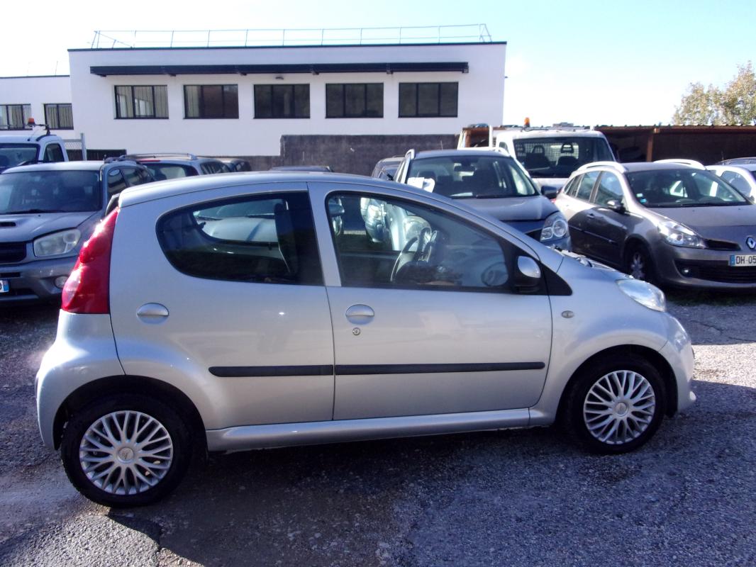 Peugeot 107 - 1,4 HDI Blue LionTrendy