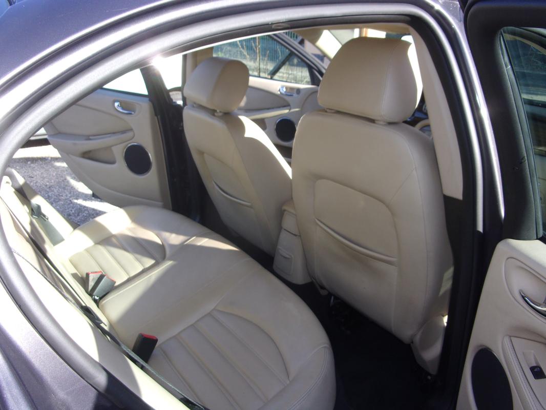 Jaguar X-Type - 2.2 D 145CV