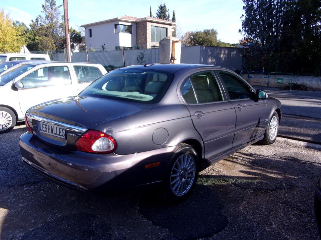 Jaguar X-Type - 2.2 D 145CV