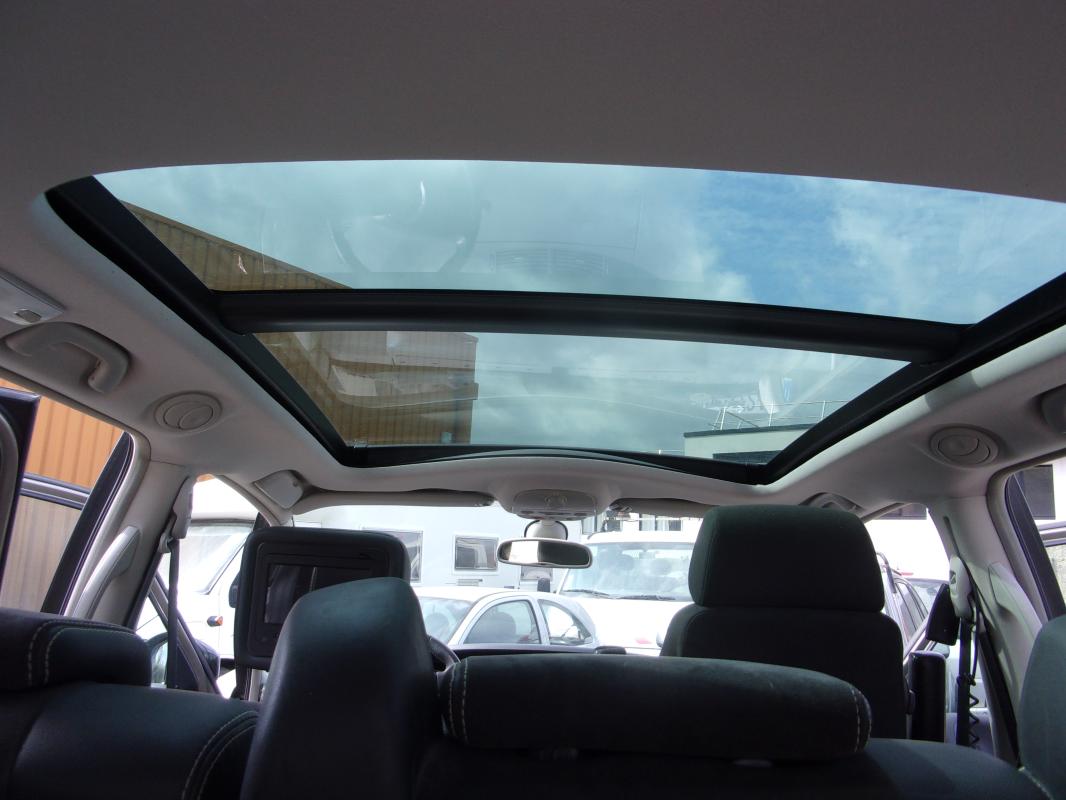 Renault Espace - IV 2.0 HDI 175 CV INTENSE FAP ÉQUIPÉ TPMR BOITE AUTO