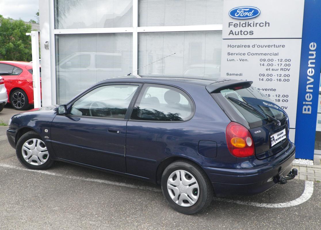 Toyota Corolla - VIII PH2 2.0 D-4D 90 BV5 LINEA TERRA 3P